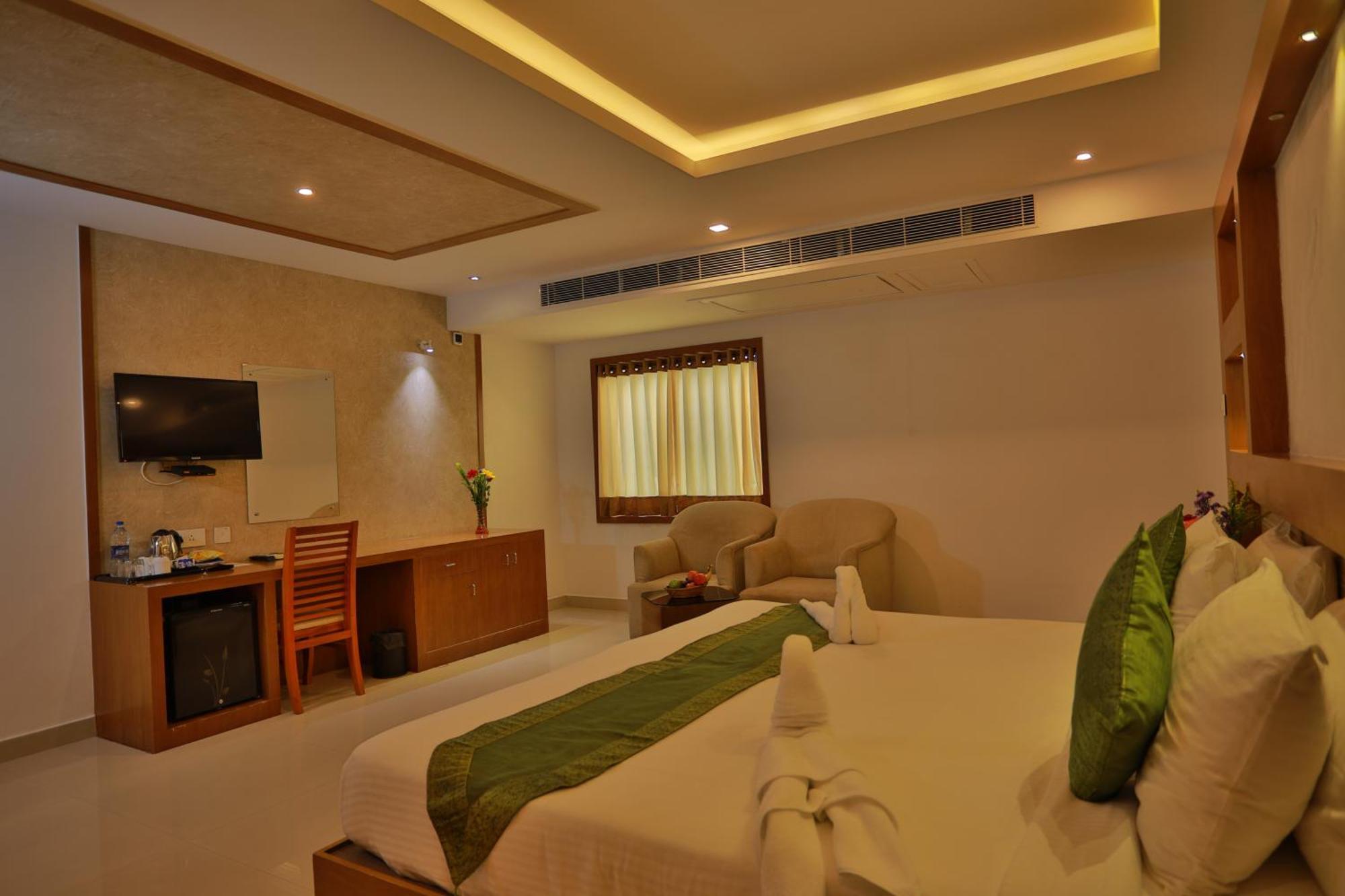 Sea View Resort-& Spa Cherai Cherai Beach Exterior photo