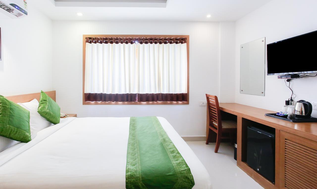 Sea View Resort-& Spa Cherai Cherai Beach Exterior photo
